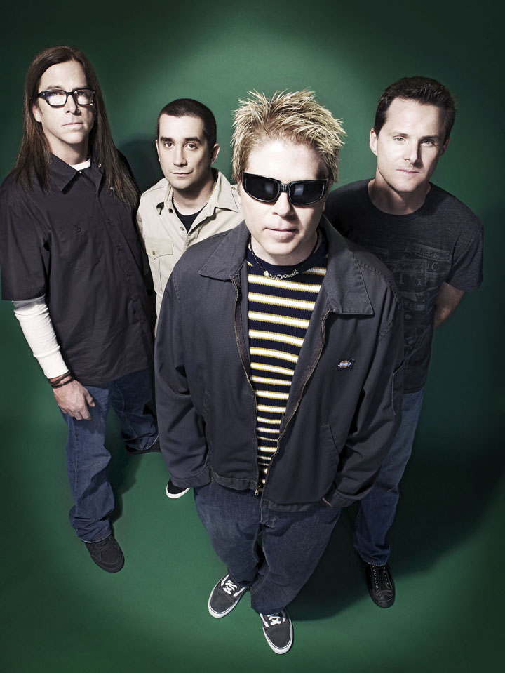 Dexter Holland of the Offspring Discusses Survival in the Internet Age