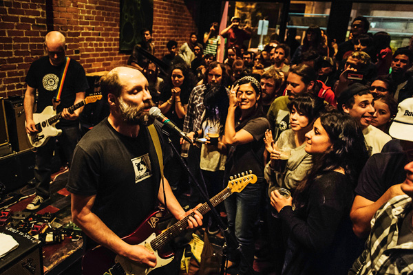 Built-to-spill-cafe-stritch