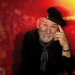 Bob Ray Creates Pop-up Galleries