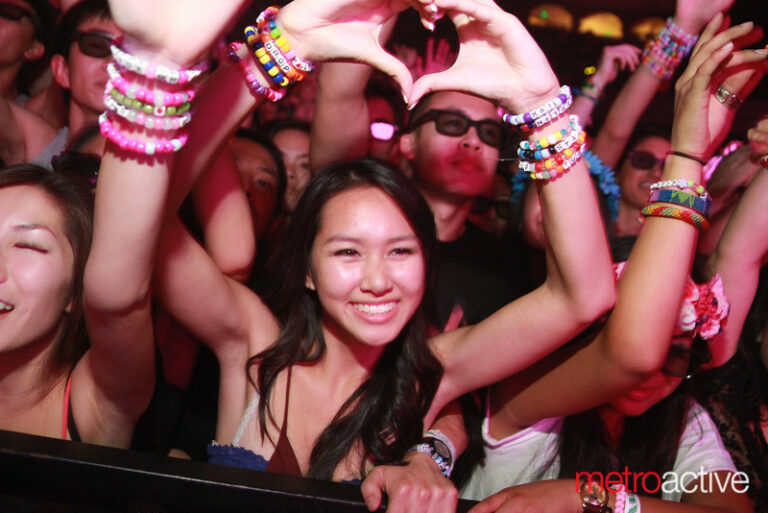 Photos: Party Shots From ‘Give Thanks’ With Dash Berlin