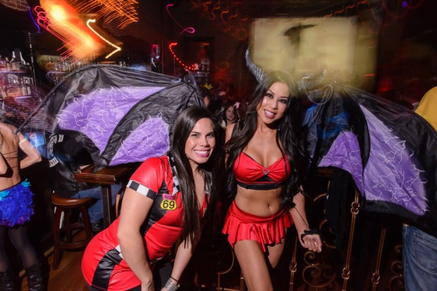 PHOTOS: Sexiest Costume Contest At Charley's LG