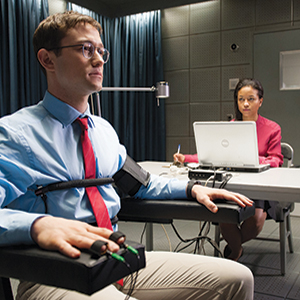 Review: ‘Snowden’