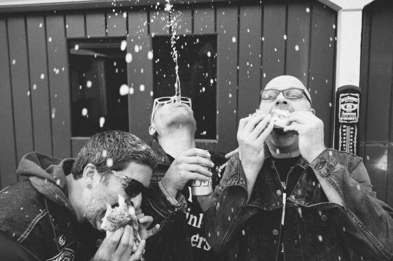 Jonny Manak at the Caravan