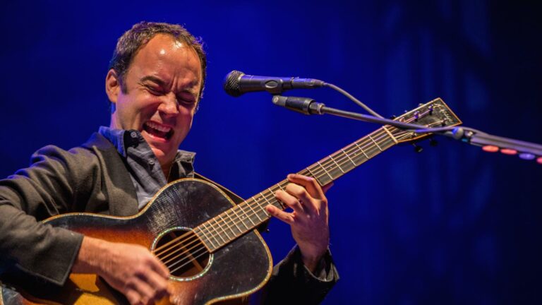 Dave Matthews at Shoreline Amphitheatre