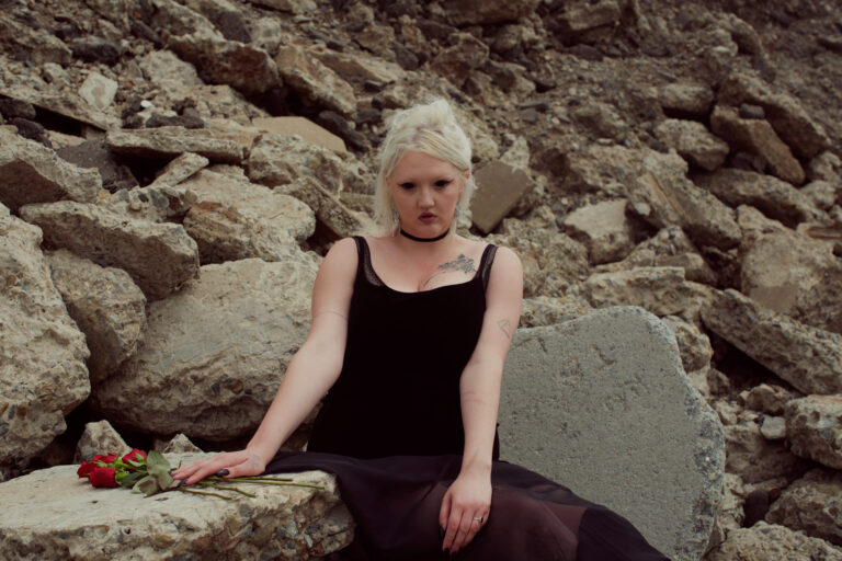 SRSQ Explore ‘Unreality’ at the Ritz