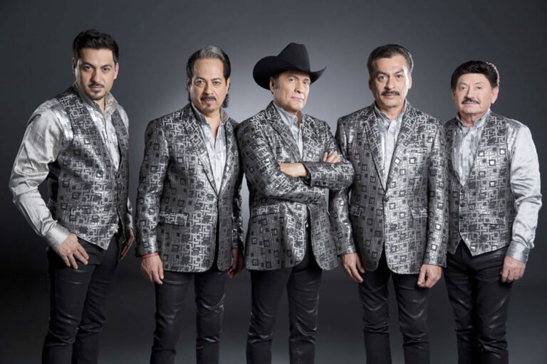 Los Tigres Del Norte at Mountain Winery