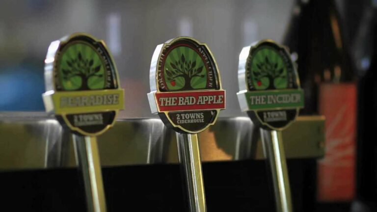'2 Towns Tap Takeover' at The Cider Junction