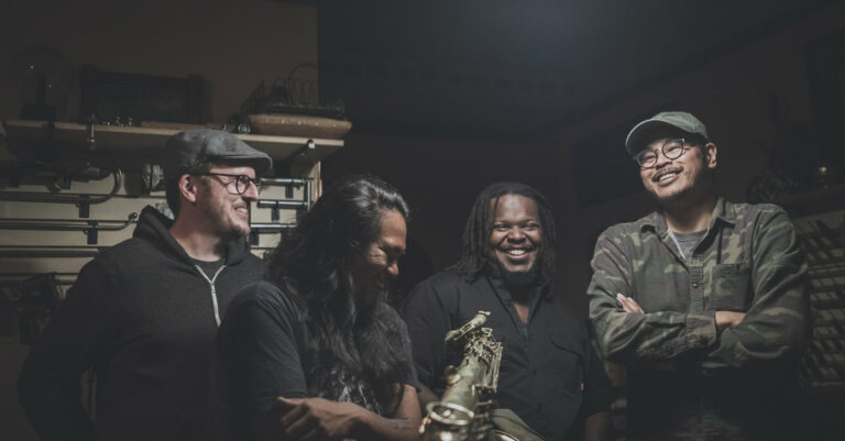 ‘Secret Sidewalk’ at Cafe Stritch