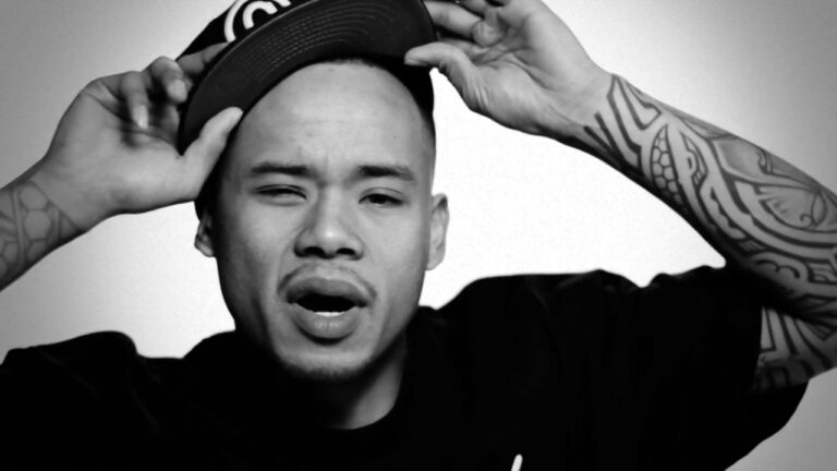 Rey Resurreccion Releases ‘Tiger’s Eye’