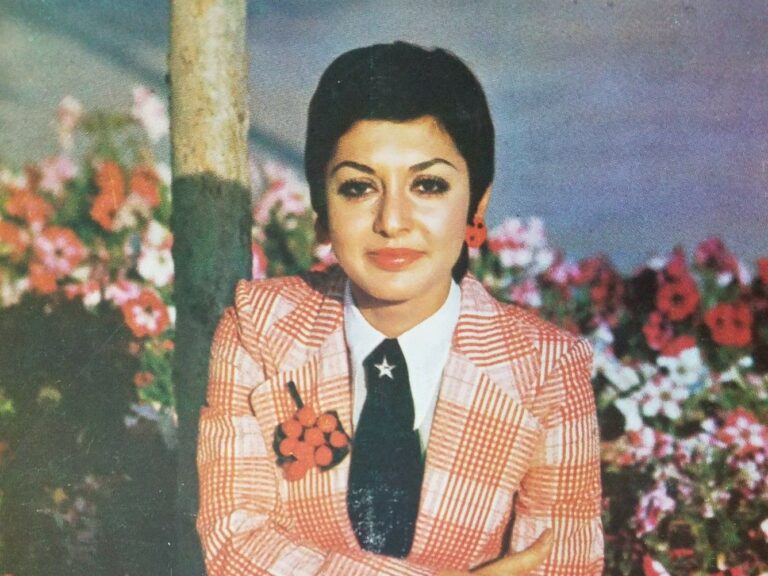 Googoosh at Center for the Performing Arts