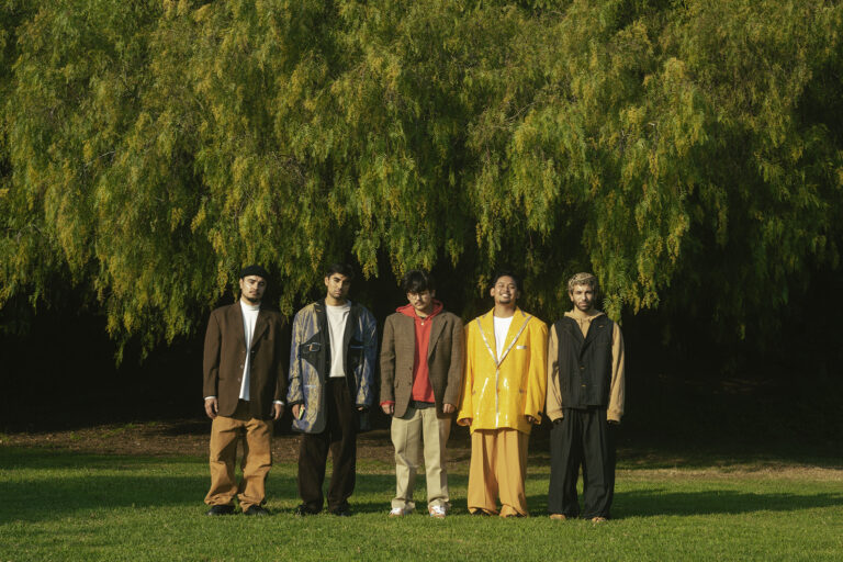 Peach Tree Rasals Are the Tok of the Town