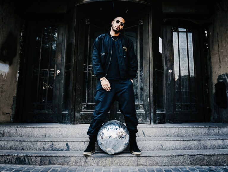 Troyboi at the Glasshouse