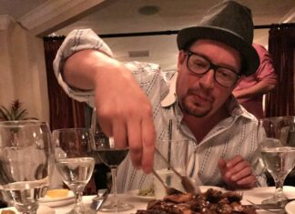 Chef Maurice, Kirk's Steakburgers, Grill Em