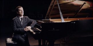 George Gershwin Alone