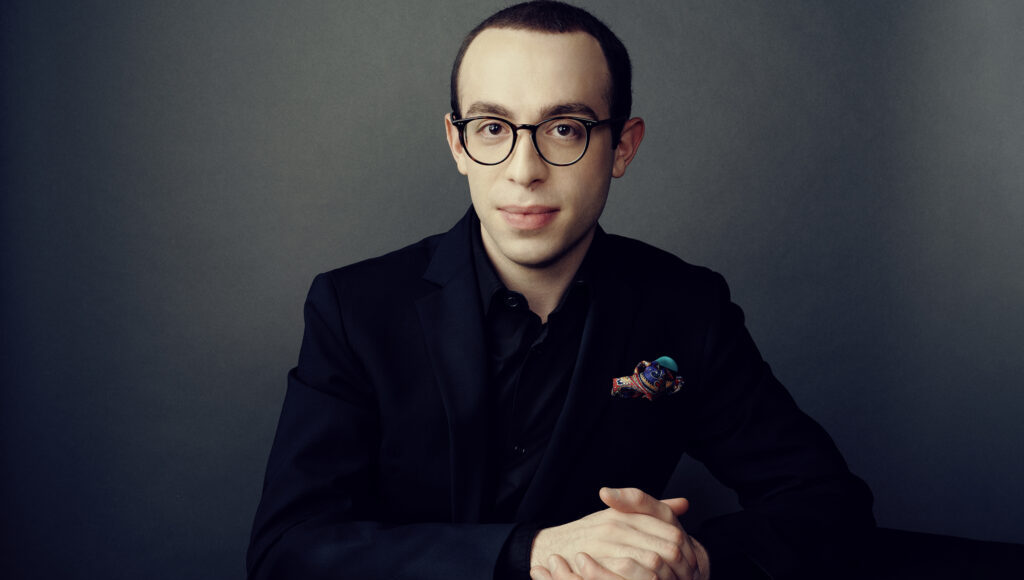 Nicolas Namoradze in San Jose