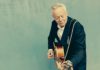 Tommy Emmanuel in Campbell