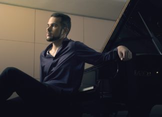 Michael Echaniz in San Jose