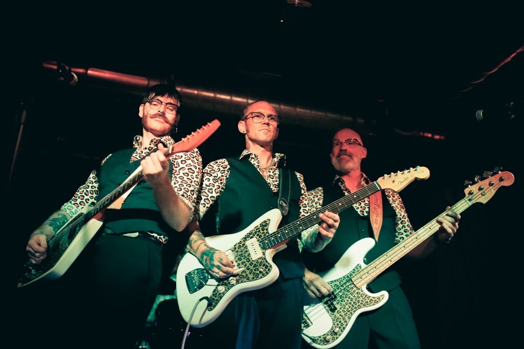 Sant Anna Bay Coconuts in San Jose