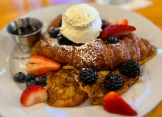 croissante french toast