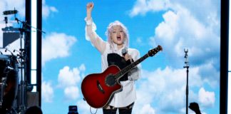 Cyndi Lauper in Mountain View