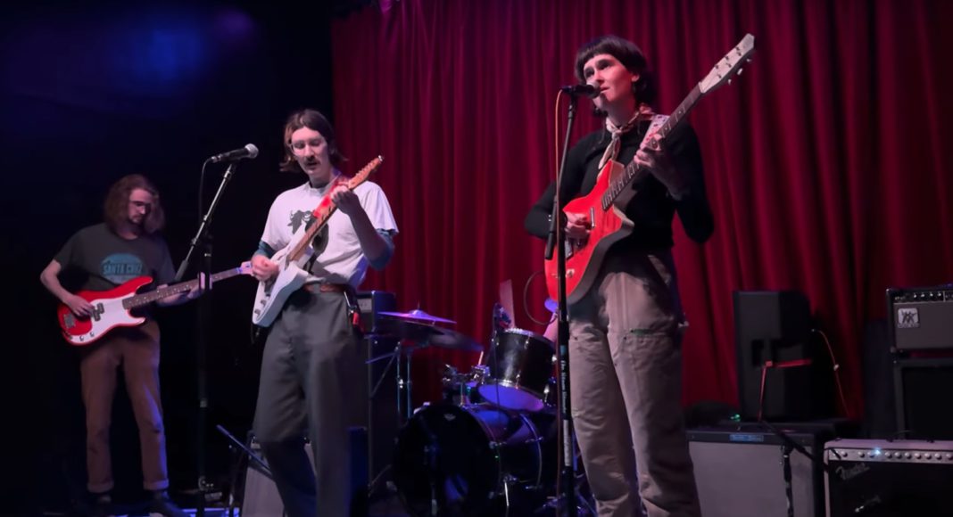 Mini Gold Water Feature in San Jose