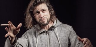 Dan Hoyle in Redwood City