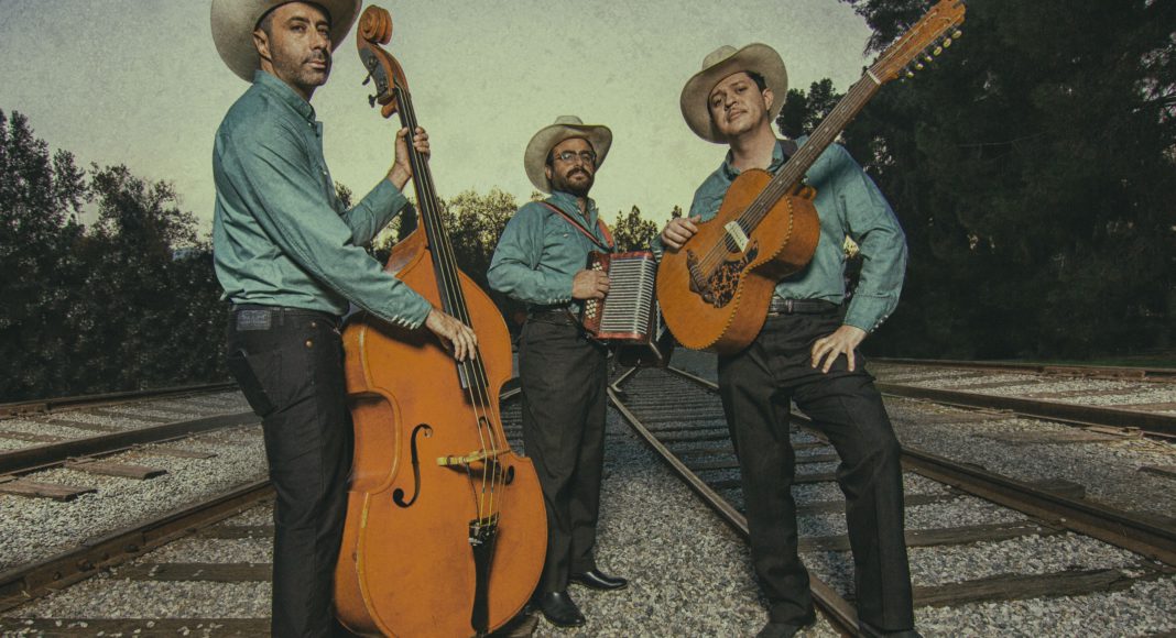 Carlos y Charlos in San Jose