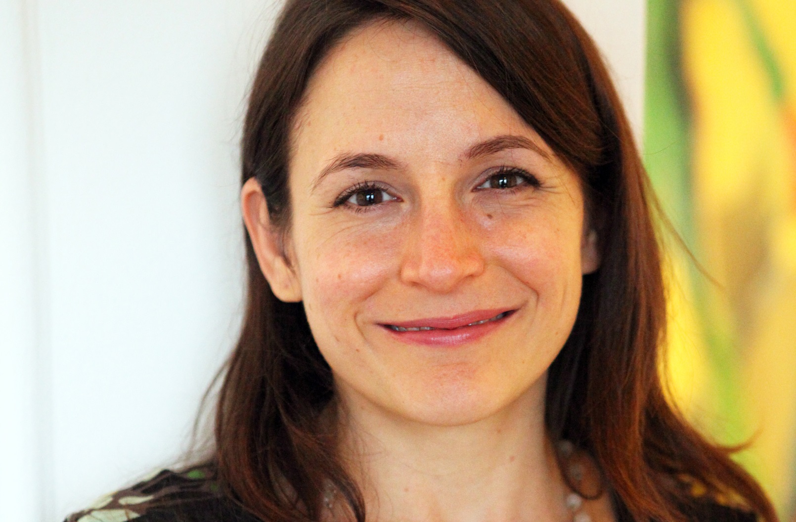 Karen Russell in Menlo Park | Metro Silicon Valley | Silicon Valley's Leading Weekly