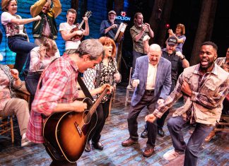 Come From Away in Mountain View