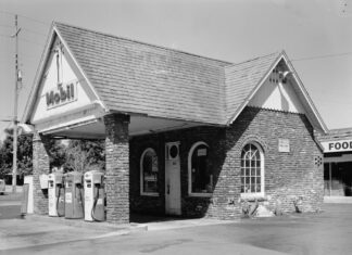 fifth street house