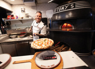 tony gemignani, Tony's Pizza Napoletana