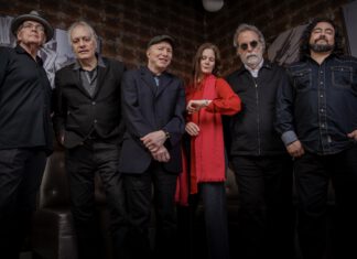 10,000 Maniacs in Menlo Park