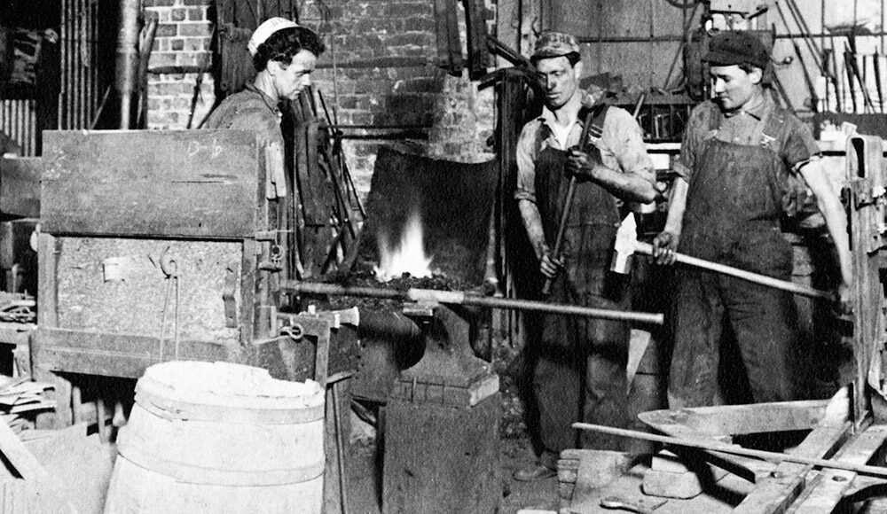 H.G. Knapp & Son Plow Works