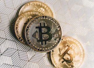 Illustration for the article Tokenized Stocks Could Change Crypto Market Plumbing